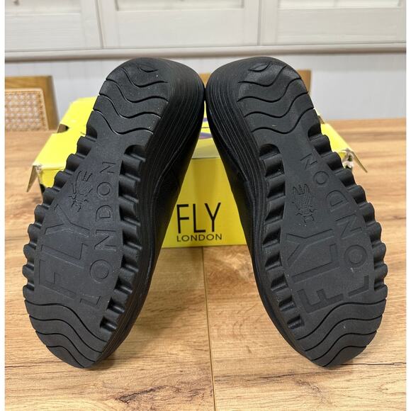 Fly London Yaz Idra Wedges Black Mousse Size 8/8.5 US 39 EU NIB Leather - Picture 11 of 14